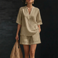 🔥 SOMMER DEAL: -50% 💫 Damen 2-teiliges Set 👚 V-Ausschnitt Top + Shorts – weich, leicht & super komfortabel 🌿