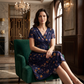 🌸👗 Blumiges Kleid mit V-Ausschnitt und Twist-Detail an der Taille – elegant und lässig für alle Anlässe